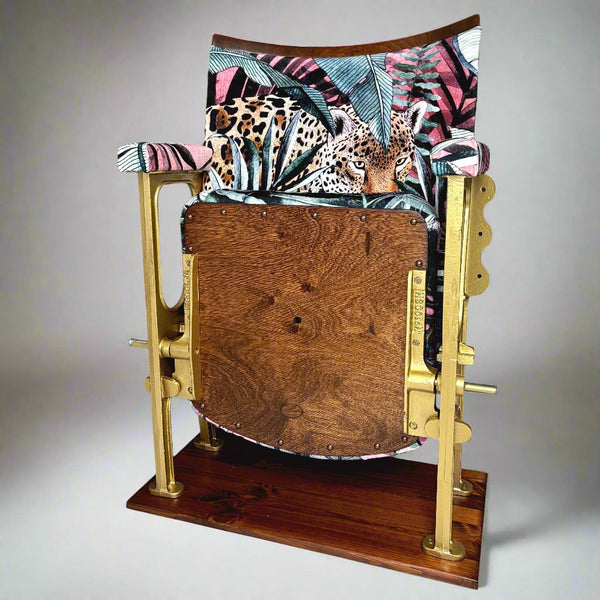 Jaguar Candy Vintage Cinema Seat